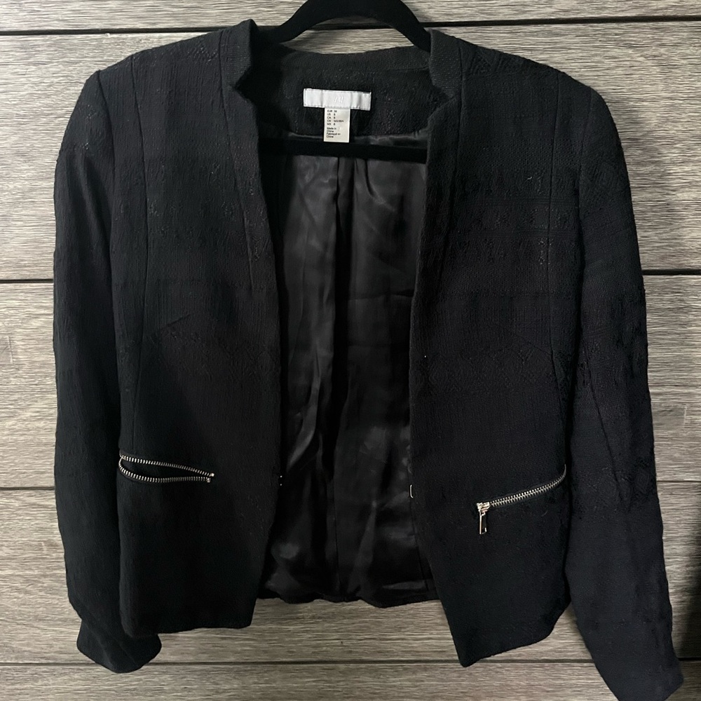 Trendy blazer!
